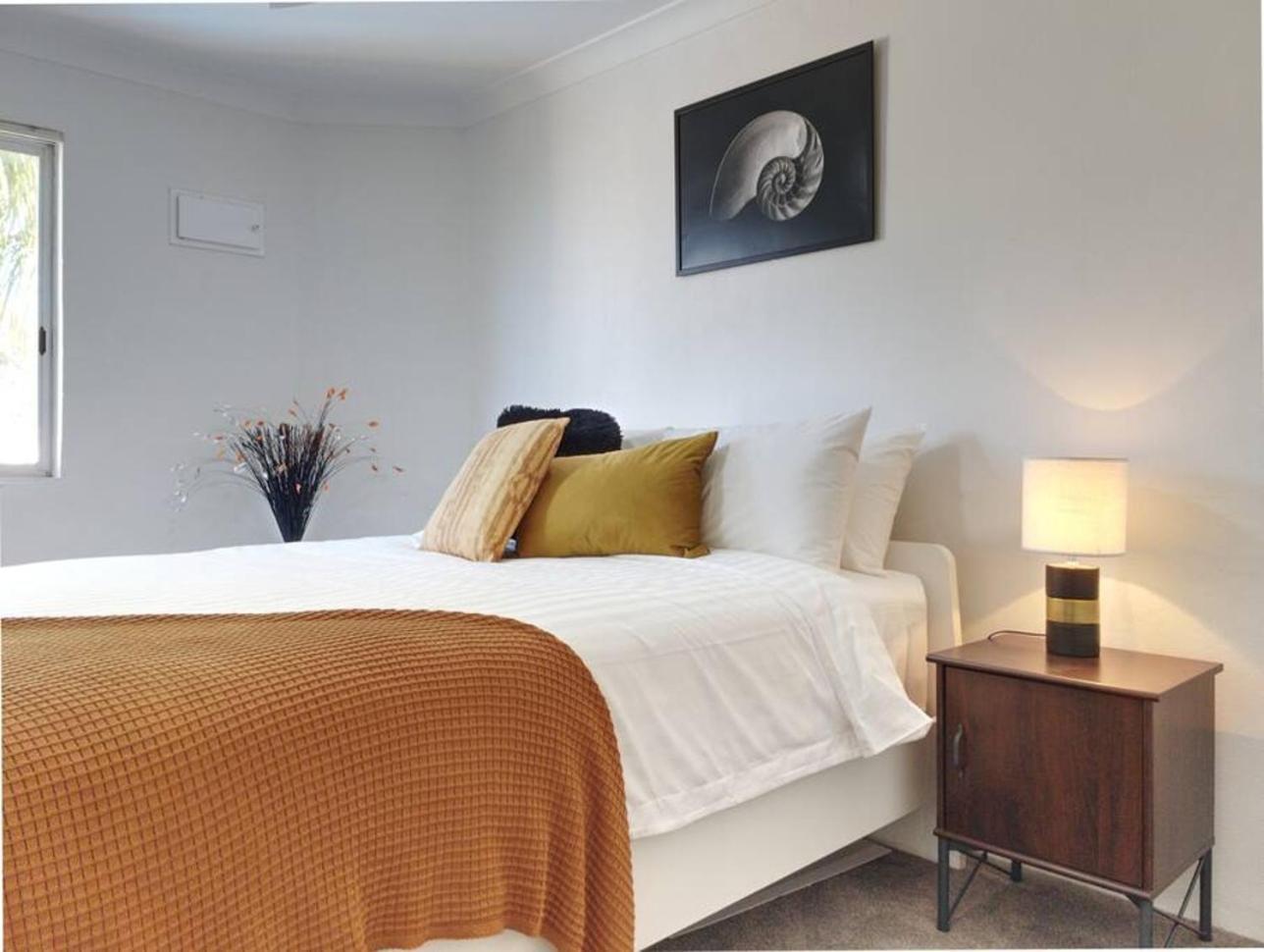 Magical Mcatee W Pool And King Bed Apartment Fremantle Exterior foto